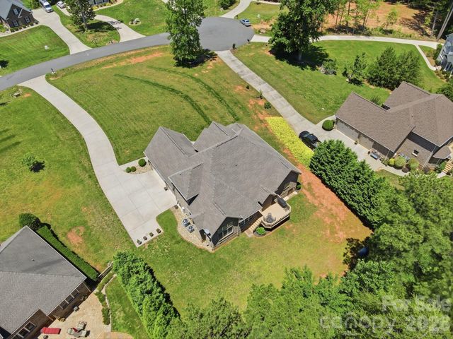 146 Orchard Farm Lane, Mooresville, NC 28117