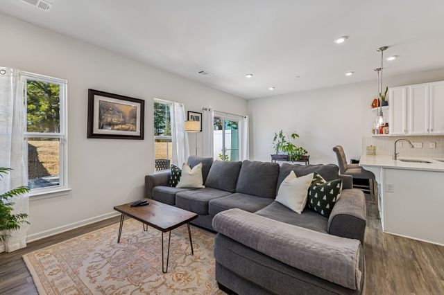 156 Keelon Gap Rd, Spring Hill, TN 37174