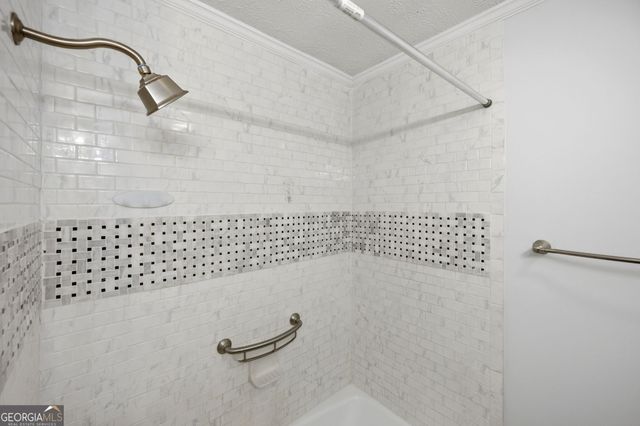 1215 Craddock Way, Macon, GA 31210