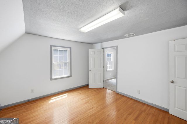 1215 Craddock Way, Macon, GA 31210
