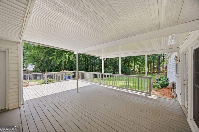 1215 Craddock Way, Macon, GA 31210