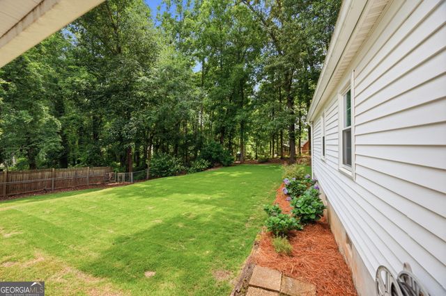 1215 Craddock Way, Macon, GA 31210
