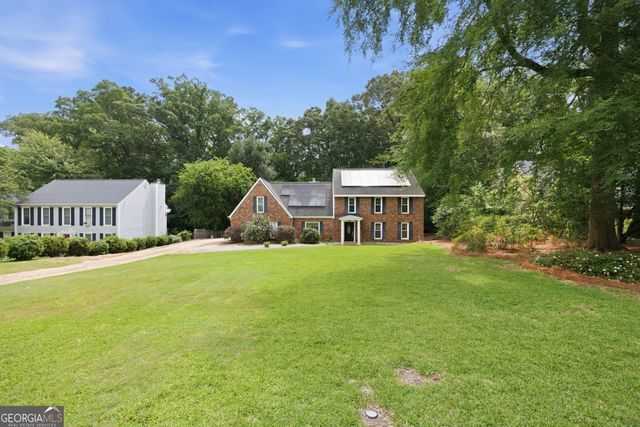 1215 Craddock Way, Macon, GA 31210