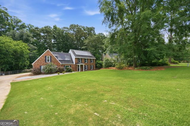 1215 Craddock Way, Macon, GA 31210