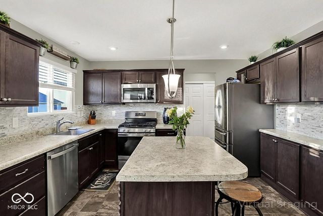 624 Van Buren Street, Greenfield, IN 46140