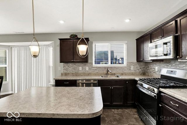 624 Van Buren Street, Greenfield, IN 46140