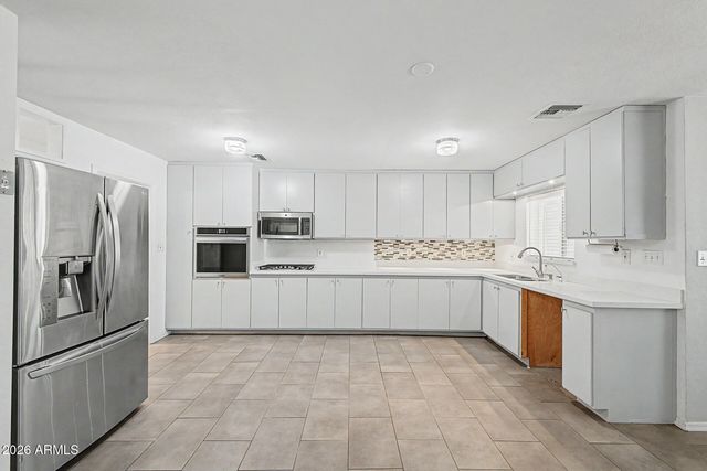 3907 E MULBERRY Drive, Phoenix, AZ 85018