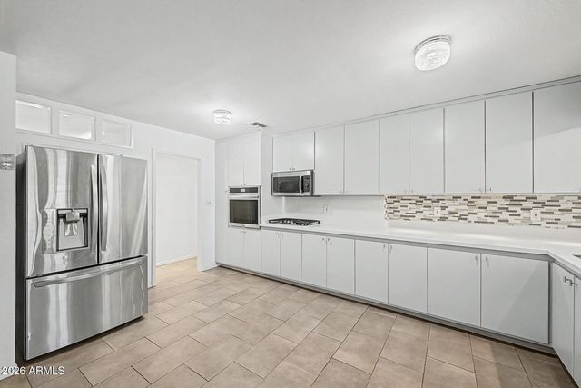 3907 E MULBERRY Drive, Phoenix, AZ 85018