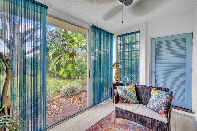 3073 N Palm Aire Drive 3073, Pompano Beach, FL 33069