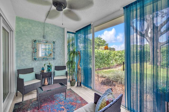 3073 N Palm Aire Drive 3073, Pompano Beach, FL 33069