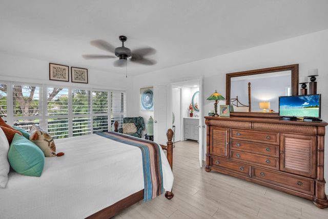 3073 N Palm Aire Drive 3073, Pompano Beach, FL 33069