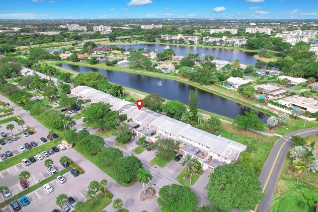 3073 N Palm Aire Drive 3073, Pompano Beach, FL 33069