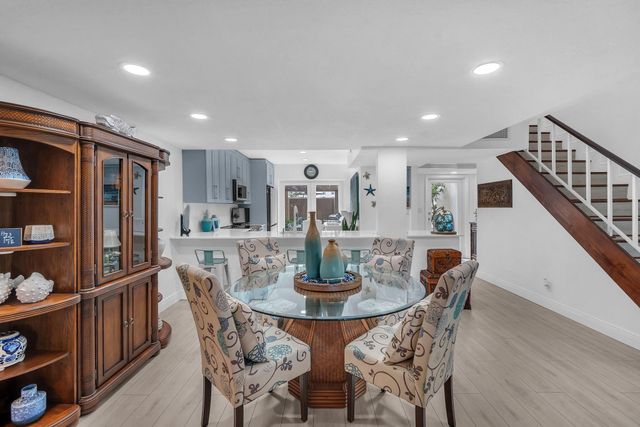 3073 N Palm Aire Drive 3073, Pompano Beach, FL 33069
