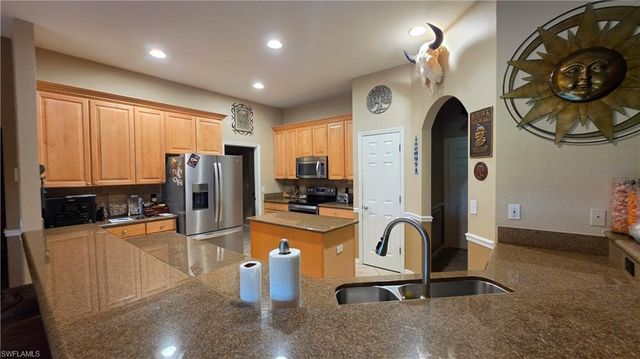12810 Aston Oaks DR, Fort Myers, FL 33912