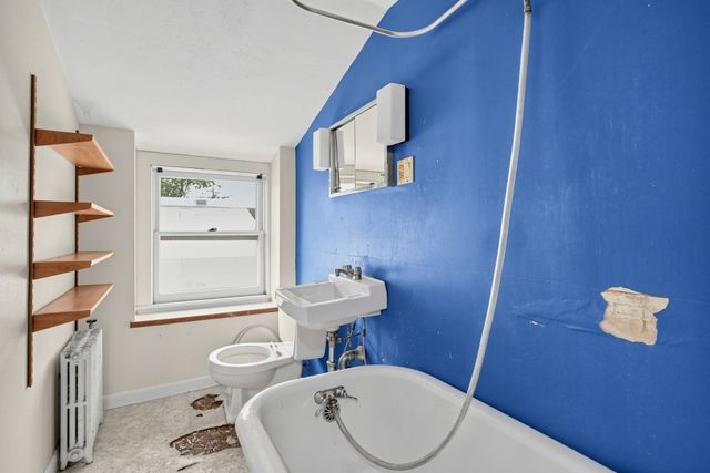 139 Union St, Weymouth, MA 02190