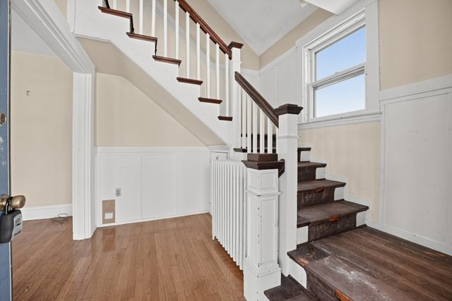 139 Union St, Weymouth, MA 02190