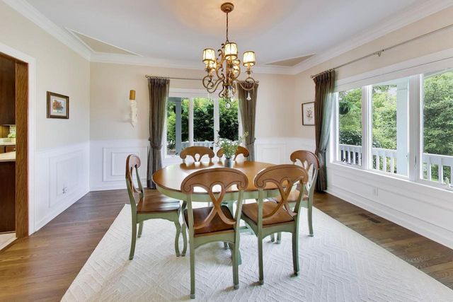 N2988 Lake Forest CIRCLE, Lake Geneva, WI 53147