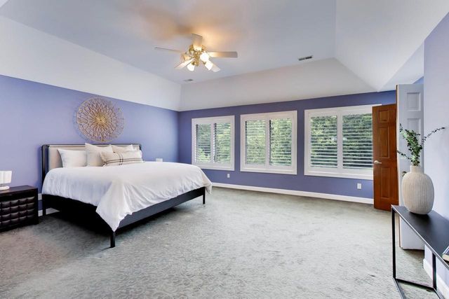 N2988 Lake Forest CIRCLE, Lake Geneva, WI 53147