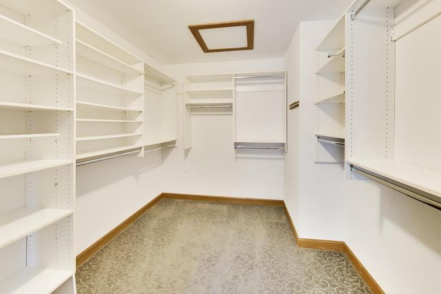 N2988 Lake Forest CIRCLE, Lake Geneva, WI 53147