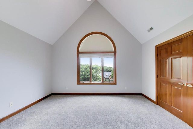 N2988 Lake Forest CIRCLE, Lake Geneva, WI 53147