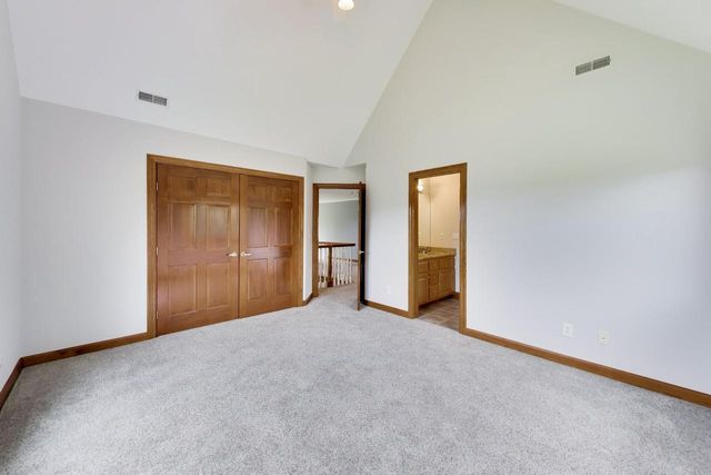 N2988 Lake Forest CIRCLE, Lake Geneva, WI 53147