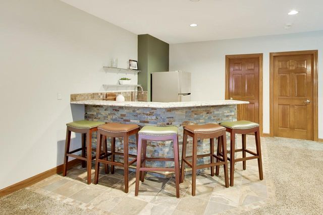 N2988 Lake Forest CIRCLE, Lake Geneva, WI 53147