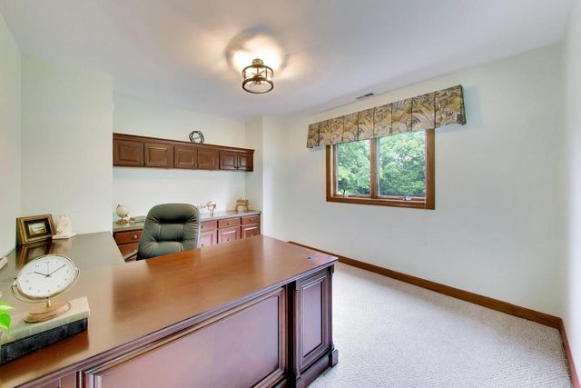 N2988 Lake Forest CIRCLE, Lake Geneva, WI 53147