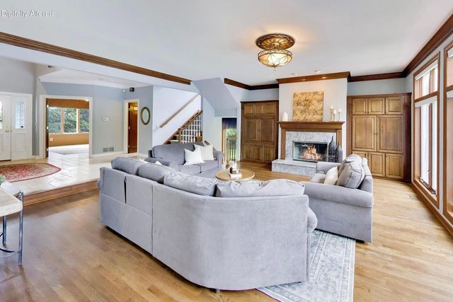 N2988 Lake Forest CIRCLE, Lake Geneva, WI 53147