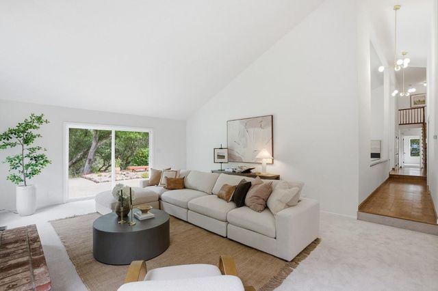 65 Falkirk Lane, Hillsborough, CA 94010
