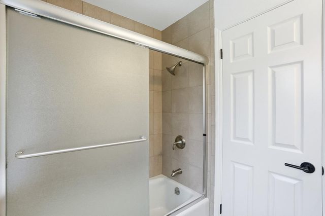 65 Falkirk Lane, Hillsborough, CA 94010