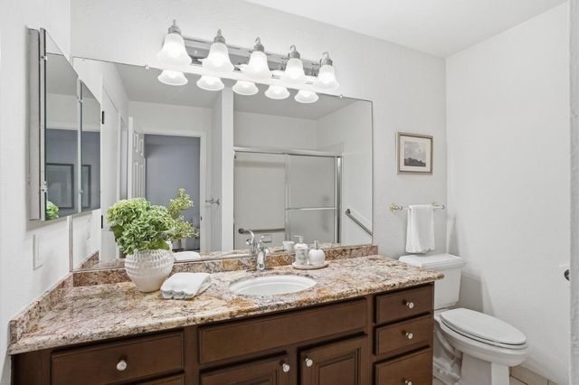 65 Falkirk Lane, Hillsborough, CA 94010