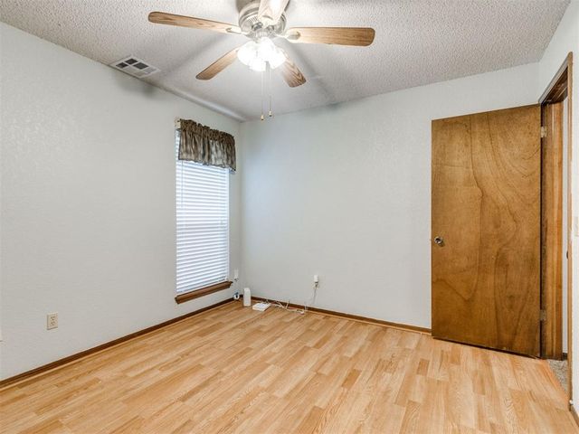 2901 Summer Set Trail, Edmond, OK 73012