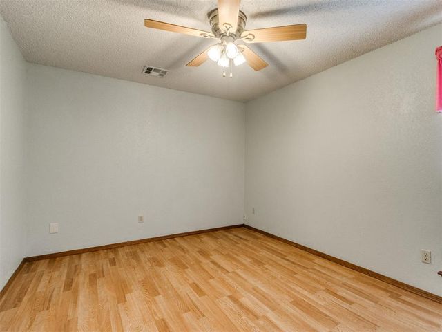 2901 Summer Set Trail, Edmond, OK 73012