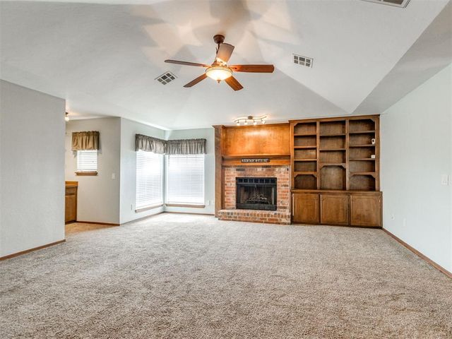 2901 Summer Set Trail, Edmond, OK 73012