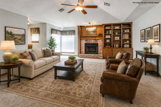 2901 Summer Set Trail, Edmond, OK 73012