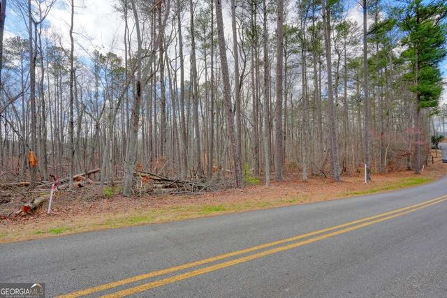 8245 Bow Trail, Woodstock, GA 30188