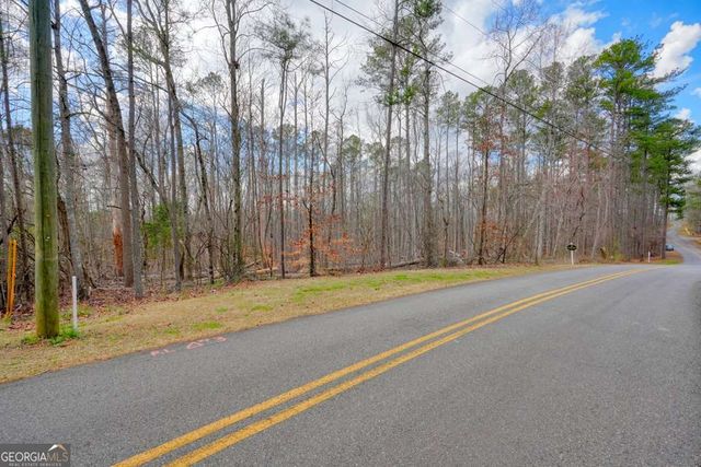 8245 Bow Trail, Woodstock, GA 30188