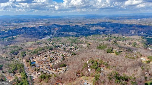 8245 Bow Trail, Woodstock, GA 30188