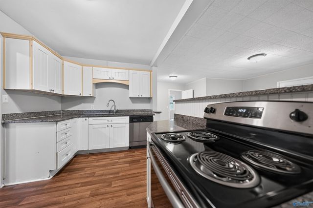 1111 7th Avenue SE, Decatur, AL 35601