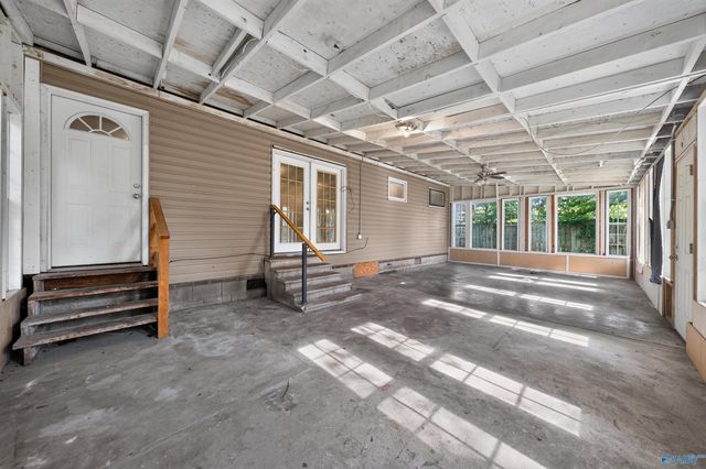 1111 7th Avenue SE, Decatur, AL 35601