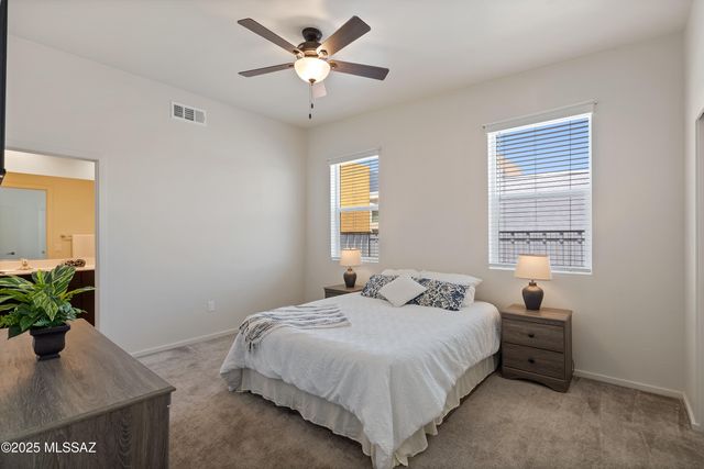 1881 S Poetry Lane, Tucson, AZ 85711