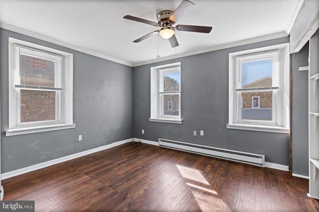 431 RENFREW AVE, Ambler, PA 19002