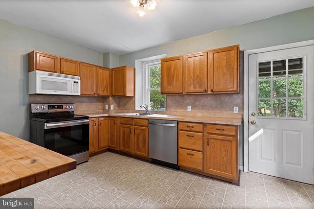 431 RENFREW AVE, Ambler, PA 19002