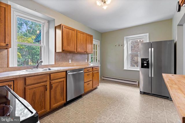 431 RENFREW AVE, Ambler, PA 19002