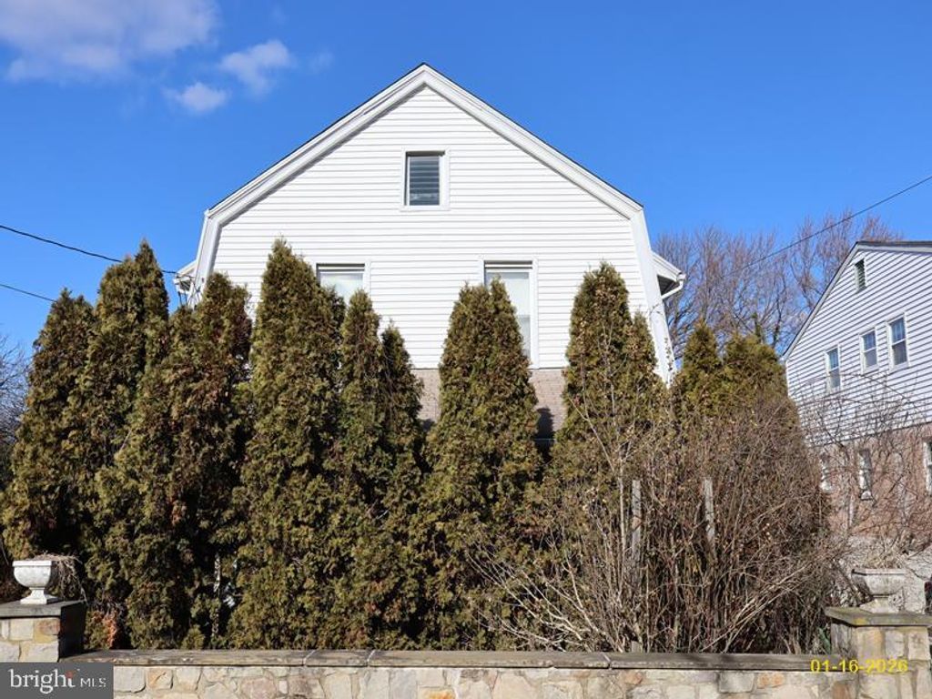 724 LORAINE ST, Ardmore, PA 19003