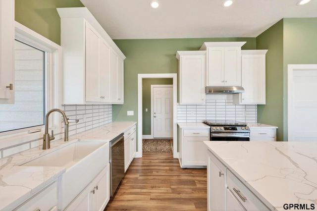 20704 Boulder Street, Gretna, NE 68028