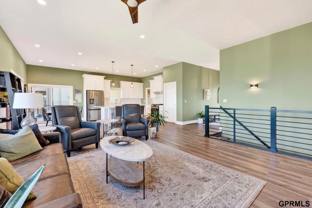 20704 Boulder Street, Gretna, NE 68028