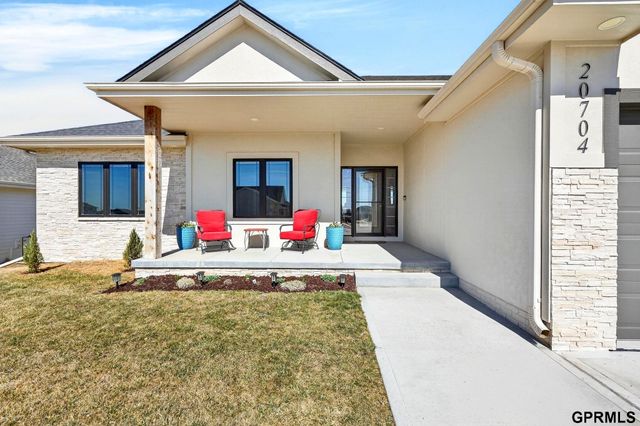 20704 Boulder Street, Gretna, NE 68028