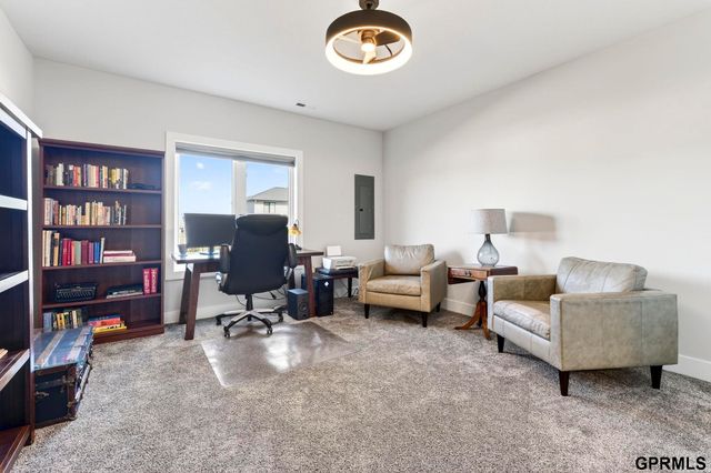 20704 Boulder Street, Gretna, NE 68028