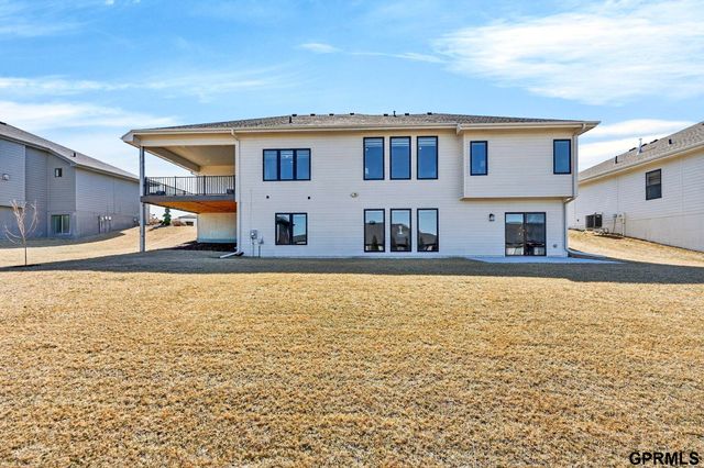 20704 Boulder Street, Gretna, NE 68028